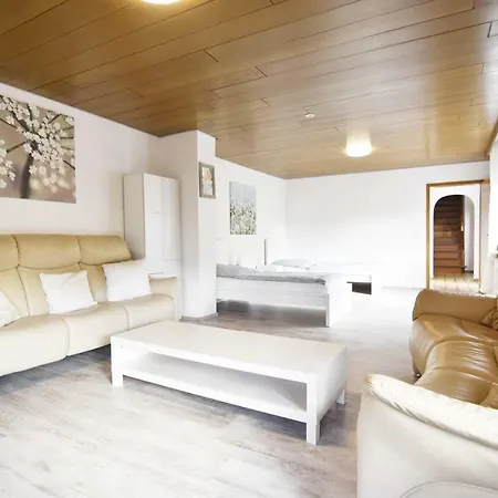 Work & In Near Troisdorf Apartment