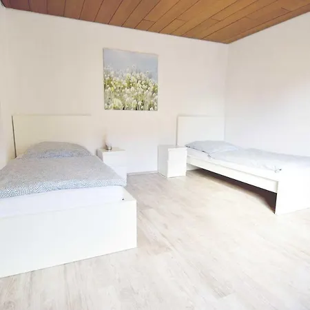 Work & In Near Troisdorf