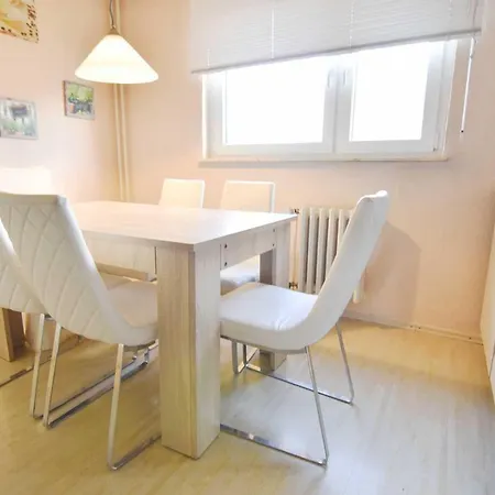 Work & In Near Troisdorf