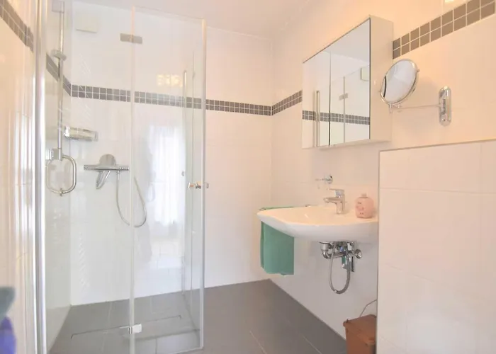 Work & In Near Troisdorf Apartment