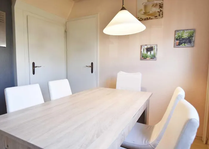 Work & In Near Troisdorf Apartment